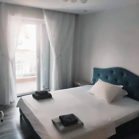 Aj Apartment